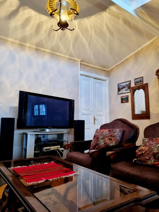 מלון Polonia Tbilisi House מראה חיצוני תמונה